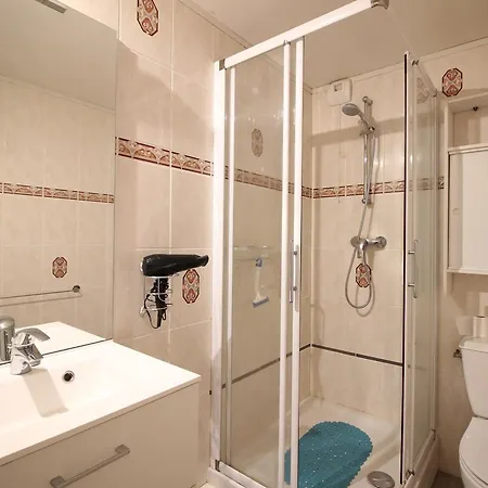 Appartamento T2 Au Mont-dore, Pied Des Pistes, Parking Inclus, Capacité 4 Pers. - Fr-1-415-154 Mont-Dore